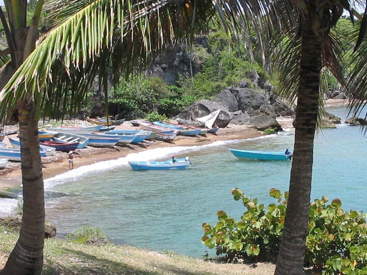 Hotel El Viejo Pirata Boca de Yuma Exterior photo